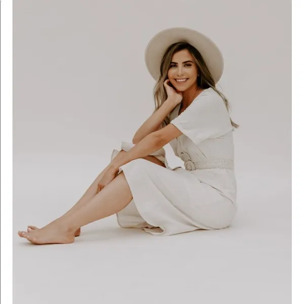✨HP✨Bridget Belted Dress✨ White Size L - Image 8