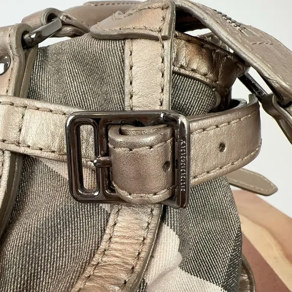 Pre-Owned Burberry Satchel Shimmer Nova‎ Check Canvas - Image 6