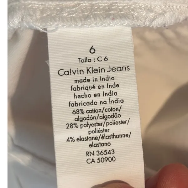 Calvin Klein Jeans Women's Size 6 White Ankle Skinny Denim - Image 9