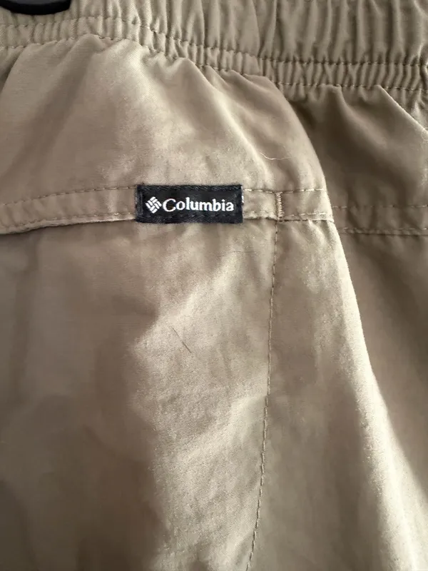 Columbia Cargo Shorts - Image 3