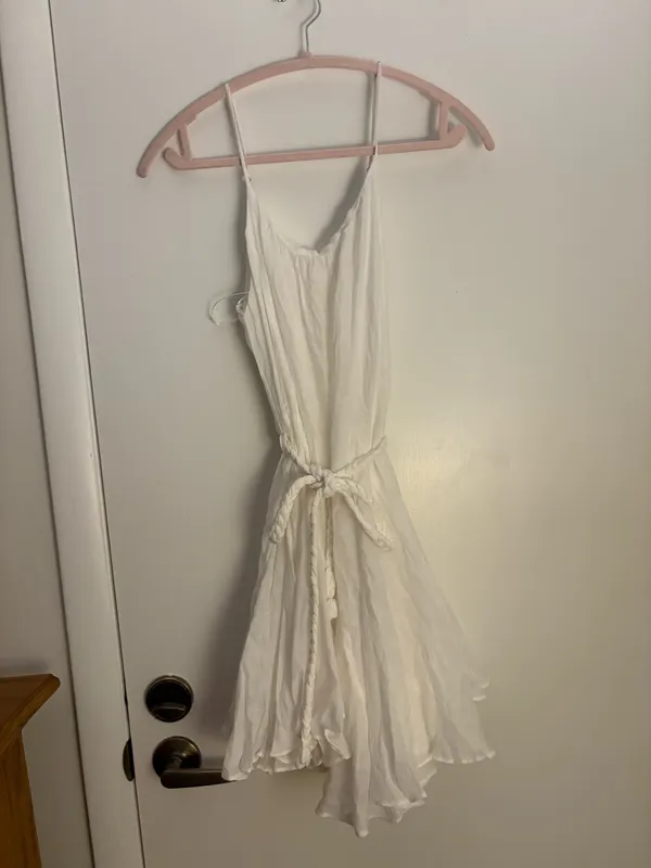 White dress - Image 3