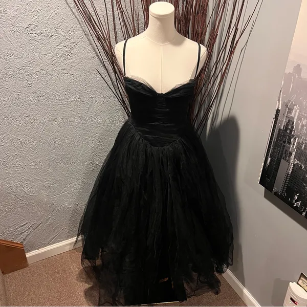 Nwt Oh Polly Black Tulle Sweetheart Neck Midi Dress Size 8 - Image 2