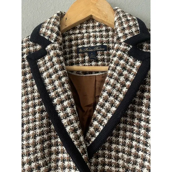 Brooks Brothers Checked Tweed Cropped Jacket - Image 8
