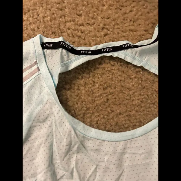 top light blue tank gym work out size xl - Image 6