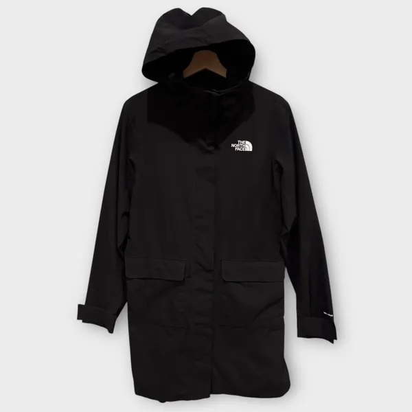 The North Face Women’s City Breeze Rain Parka II Size Medium - Image 8