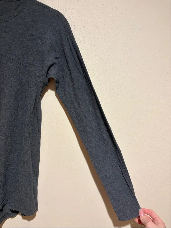 Lululemon Acadia Long Sleeve Heathered Pitch Grey Athletic Active Top Shirt - Image 6