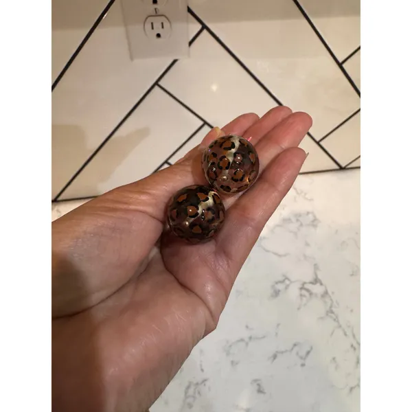Betsey Johnson leopard print lucite ball drop earrings crystal stud pink bow Y2K - Image 6