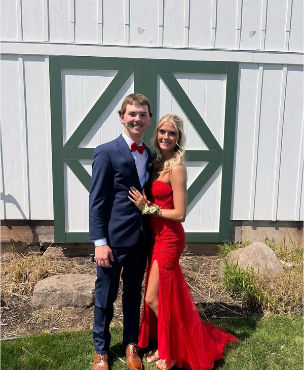 red prom dress stacees - Image 4