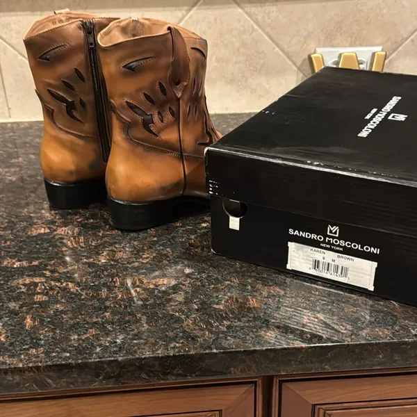Sandro Moscoloni Brown Leather Cowboy Boots Tan Size 7 - Image 9