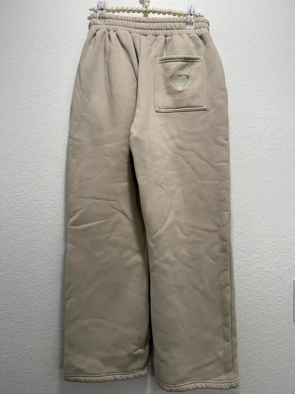 Comfrt heart Cream and tan love sweatpants - Image 3
