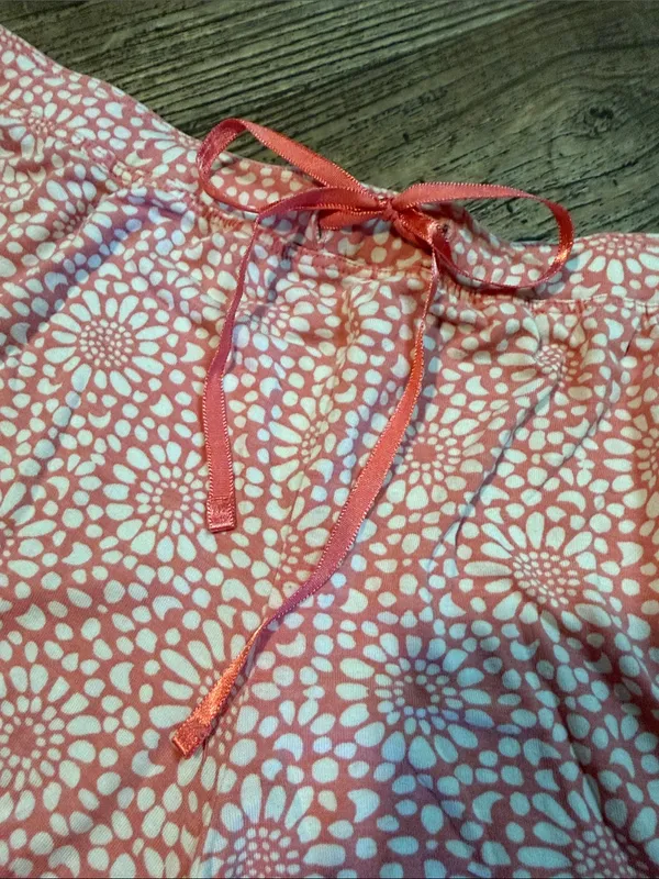 Gap Coral Floral Lace-Trim Pajama Shorts - Image 2