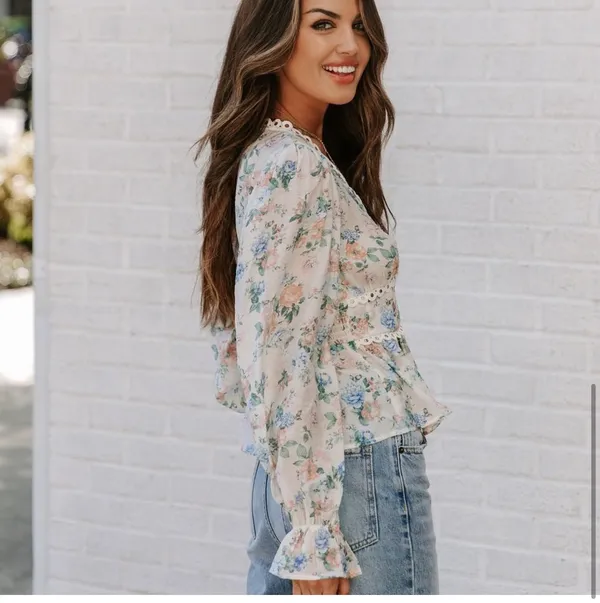Vici New-Malaia Floral Crochet Peplum Top - Ivory Multi - Image 7