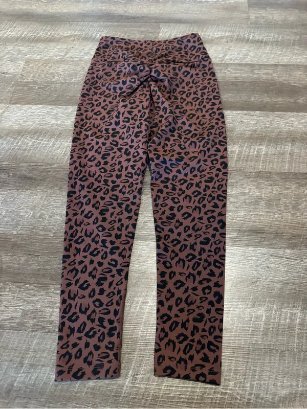 Ryderwear Adapt High Waisted Scrunch Leggings in Chocolate Leopard - Image 3