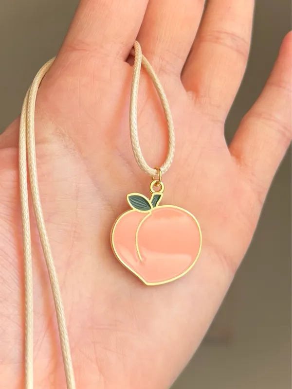 Handmade peach fruit Kawaii y2k funky pop style necklace🍑 - Image 3