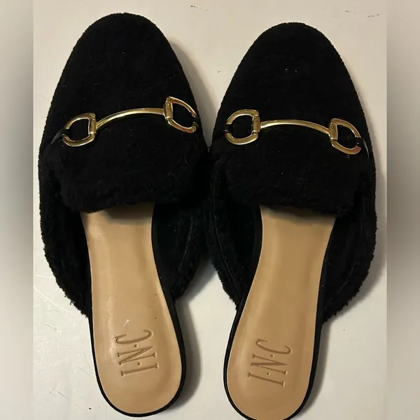 INC Women's black Faux-Shearling Mules size 9 - Image 3