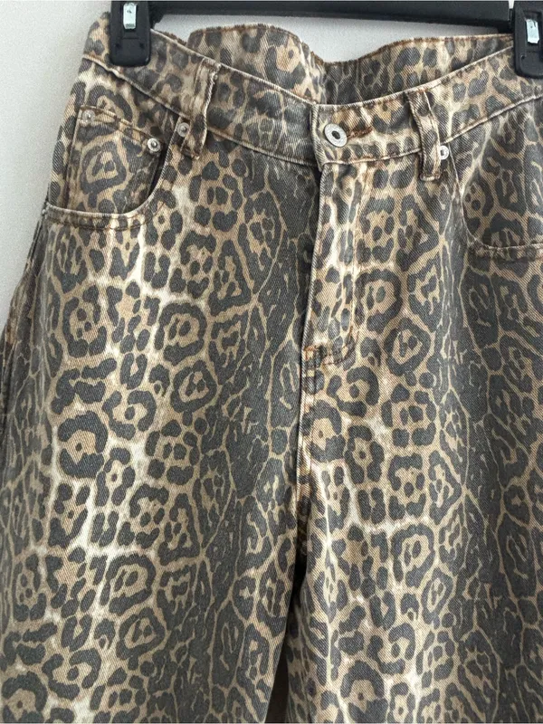 Trinite Studio High Rise Faded Leopard Print Distressed Denim Wide Leg Jeans 29" - Image 4