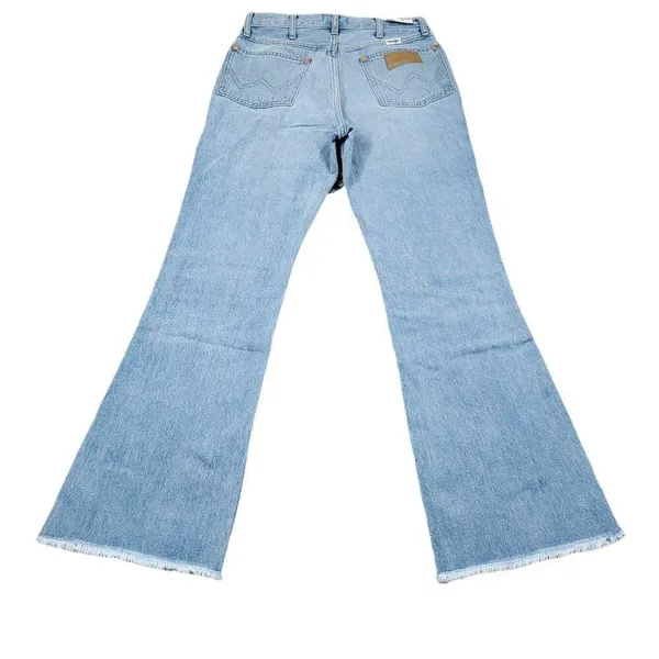 Wrangler Wrock 672 High Rise Kick Flare Jeans Light Wash Blue Cowgirl Size 25x28 - Image 4