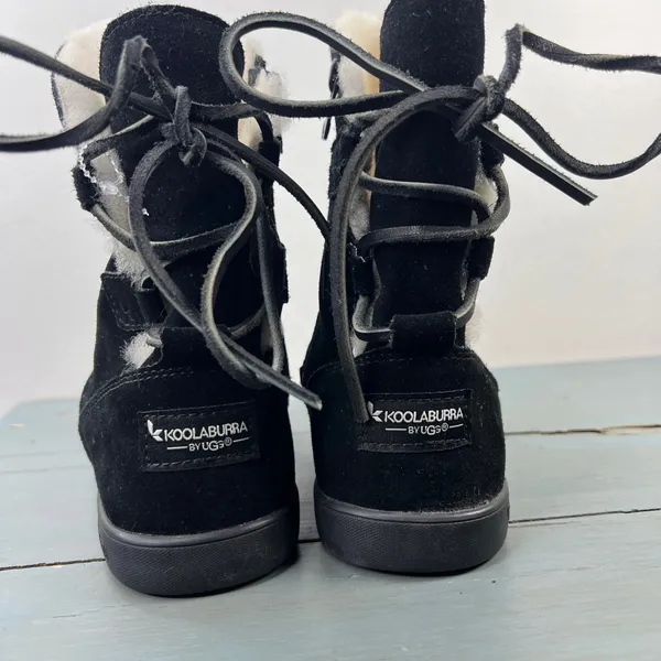 Koolaburra by UGG Shazi Black Suede Faux Fur Lined Boots 1019361 Womens Size 6 - Image 4