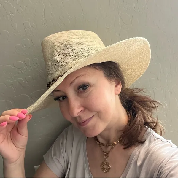 NWT cowboy hat, polyester, mock straw hat, adult - Image 9