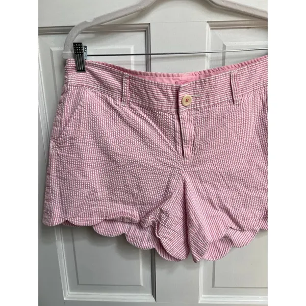 Lilly Pulitzer Shorts Women's Size 12 Pink Buttercup Scalloped‎ Seersucker - Image 3