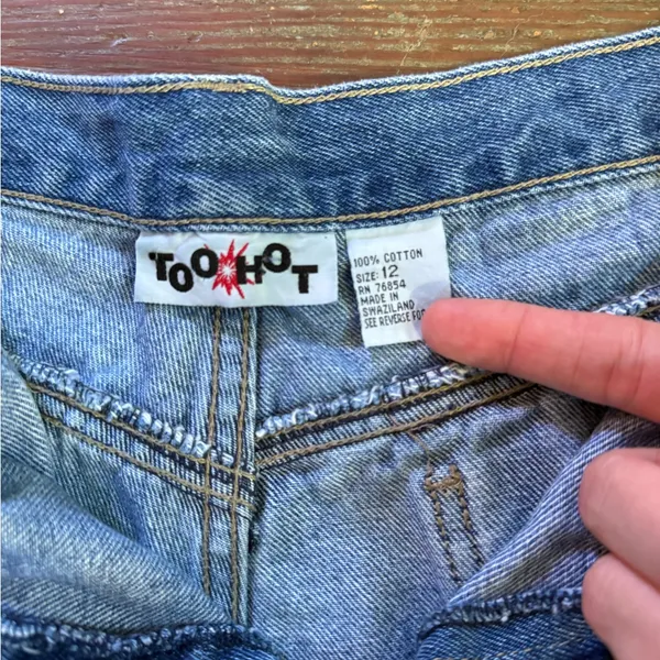 Vintage Too Hot Y2K Denim Utility Shorts High Rise Blue Size 12💛🍄 - Image 10