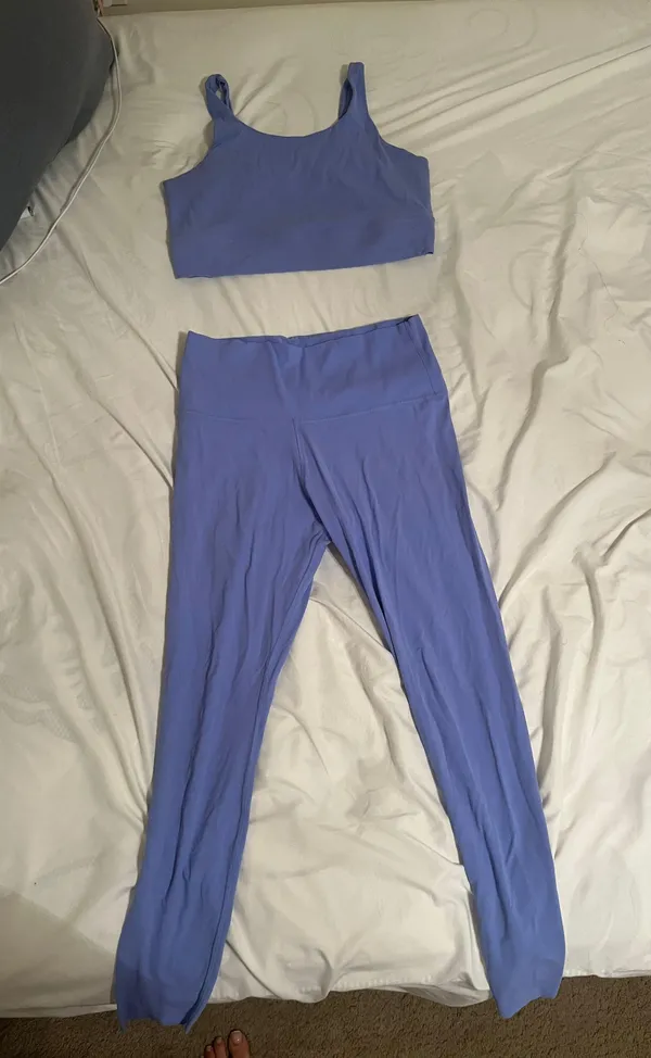 Nike Yoga Luxe Set - Image 3