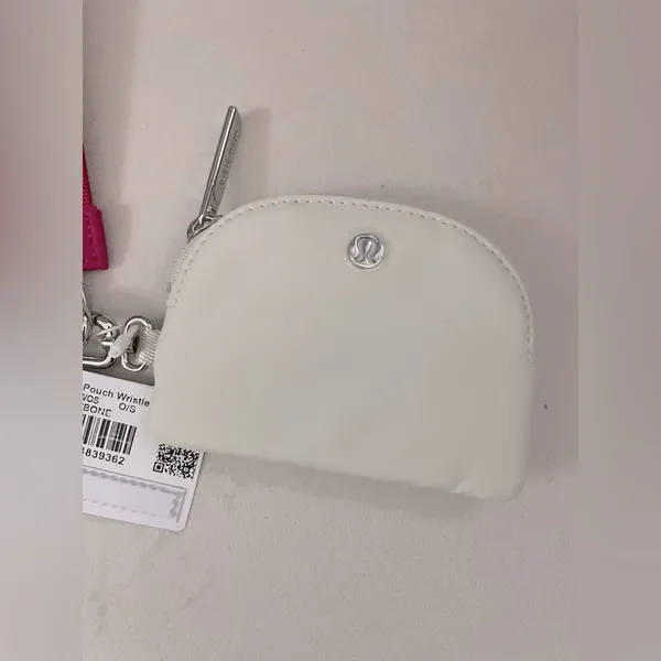 Lululemon NWT Dual Pouches Wristlet Passionate Bone - Image 7