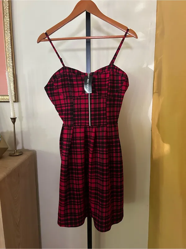 Hot Topic Plaid Zip Pleat Mini Dress Red‎ Black Check Punk Grunge NWT Size Large - Image 2