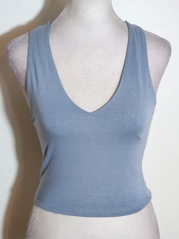 Lulus Blue Sleeveless V-Neck Cropped Tank Top Size Medium NWT - Image 2