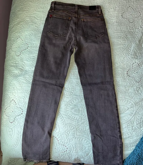 BDG Girlfriend Jeans - Image 3