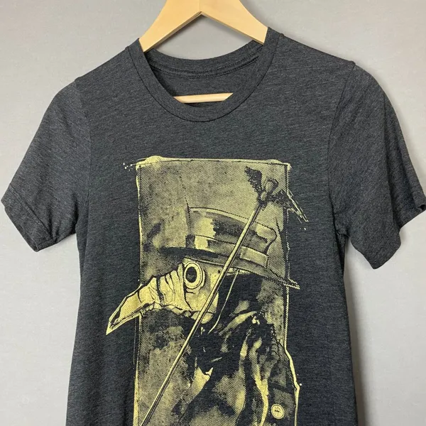 Plague Doctor T-Shirt Short Sleeves Gray Graphic‎ Tee Beaked Healer Mask Top - Image 4
