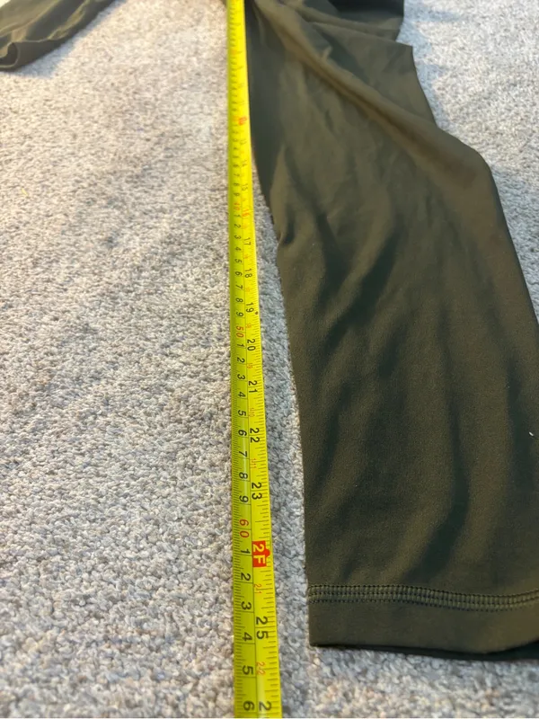 Aerie Offline Real Me 7/8 Legging Hi Rise Stretchy Soft Comfy Size Medium Olive - Image 2