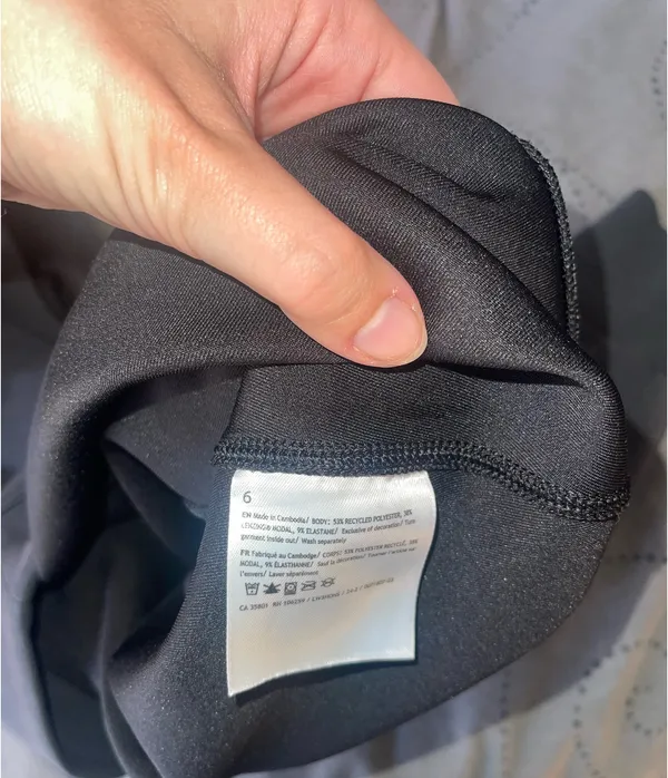 Lululemon Softstreme Crew Cropped - Image 4