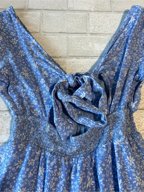 Altar’d State Blue Floral Tiered V-Neck Women's Dress Coastal Size XS - Image 2