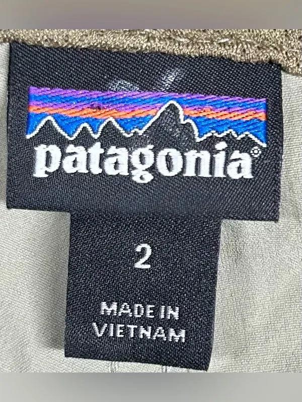 Patagonia Women's Size 2 Tan Skyline Traveler Pants - Image 3
