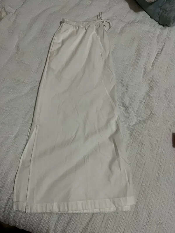 Universal Threads White Cotton Poplin Midi Skirt with Side Slits and pockets Sz M - Image 4