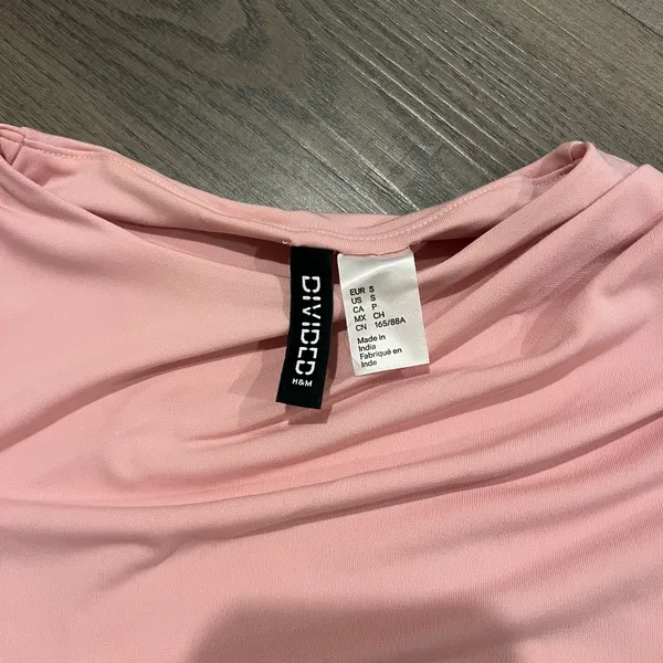 H&M Pink Draped Top - Image 5