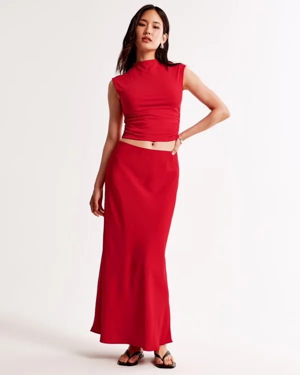 NWOT Abercrombie Paloma Top in Red - Image 2