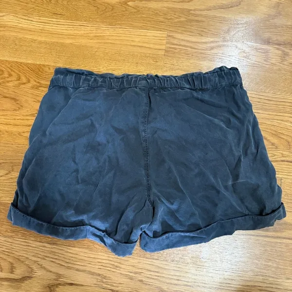 Aerie Lyocell Tie Waist Paperbag Shorts XXS - Image 4
