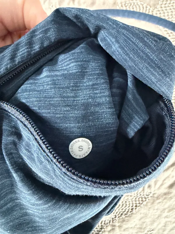Lululemon Men’s Shorts - Image 5