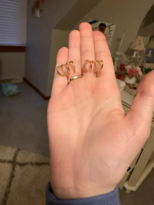 Gold Hug earings - Image 2