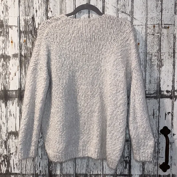 Altar’d state chunky knit gray cream vneck sweater - Image 4