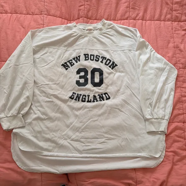 New Boston England 3/4 sleeve oversized tee - Image 6