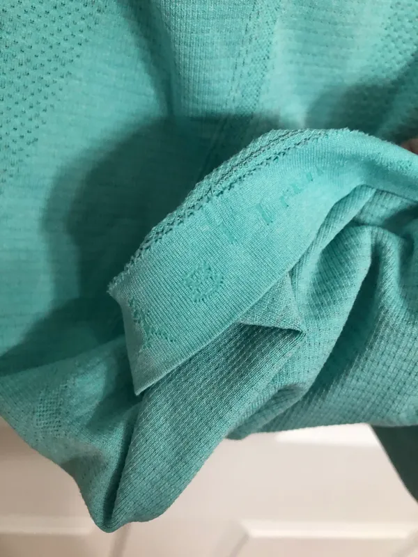Lululemon long sleeve swiftly tech size 8 - Image 5