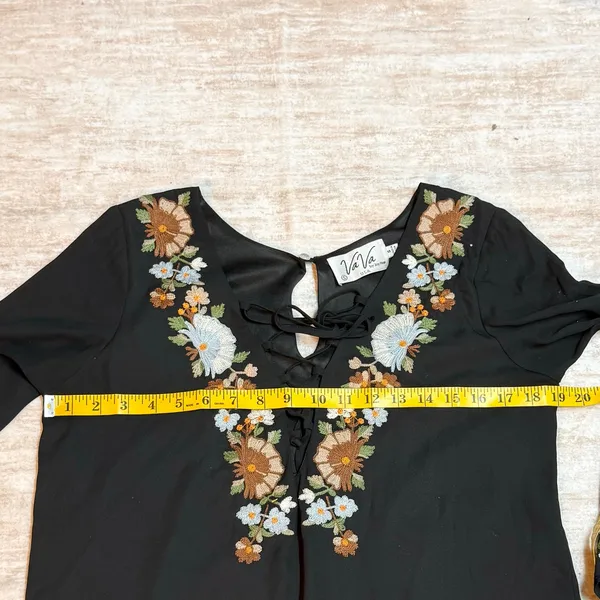Va Va Joy Han Womens Small Black Embroidered Floral Midi Dress Retro Bell Sleeve - Image 2