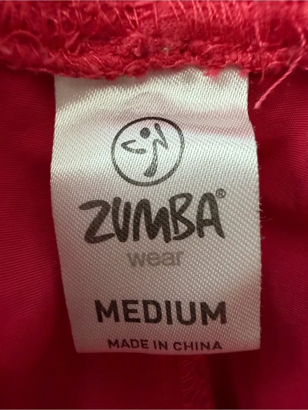 Zumba Feelin’ It Cargo Convertible Pants Size M Size M - Image 10