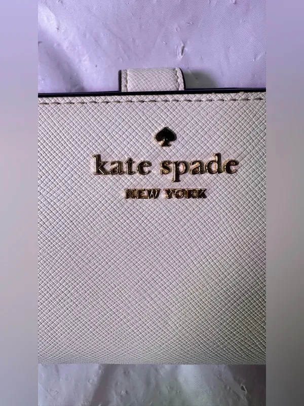 kate spade Pale Pink Saffiano Leather Zip Wallet with Gold Logo - Image 8