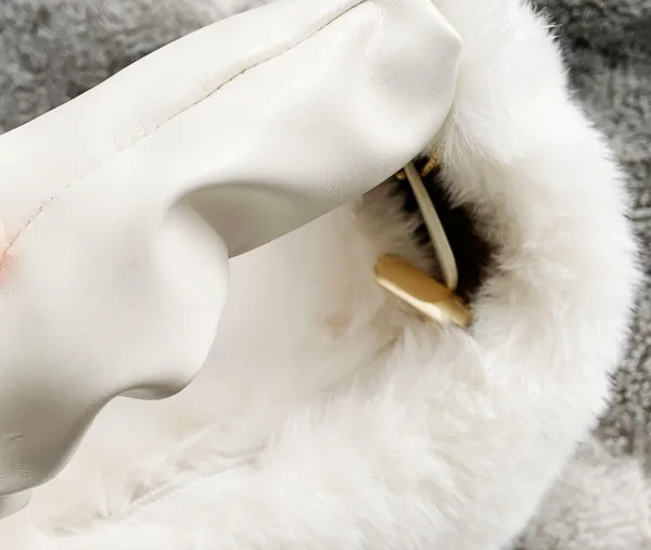 White Y2K Faux Fur Soft Two-way Crossbody Mini Handbag Purse - Image 4