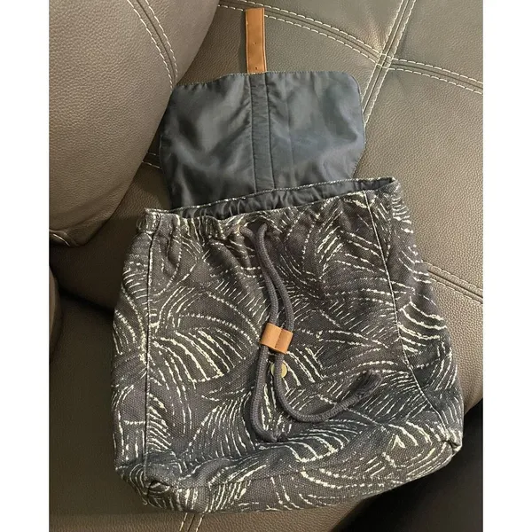 lu elle Back Pack - Image 4