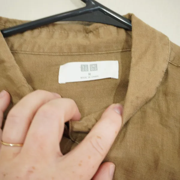 Uniqlo Women's Medium Premium Linen Long Sleeve Button Down Shirt Brown Chic - Image 4